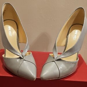 Nine West Gray Elegant Heels with Peep-Toe Design